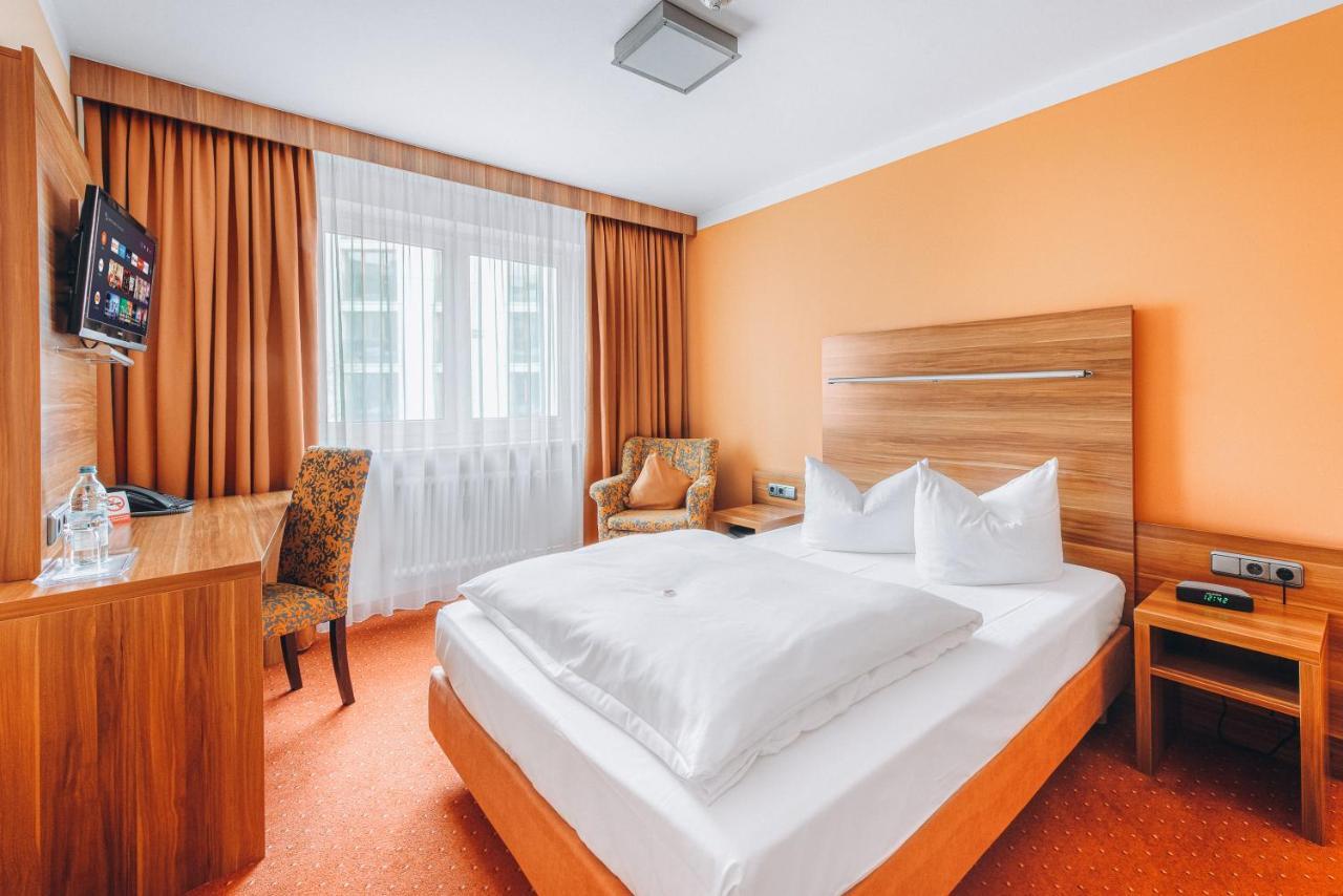 Isartor 3* Munich